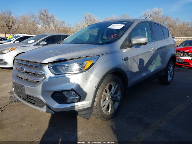 1FMCU0GD9HUA40636 Ford ESCAPE SE