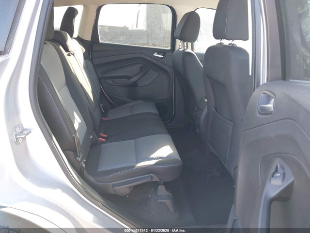 1FMCU0GD9HUA40636 Ford ESCAPE SE