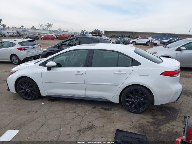 Toyota Corolla Hybrid Se 2024 JTDBCMFE0R3054744 Image 14