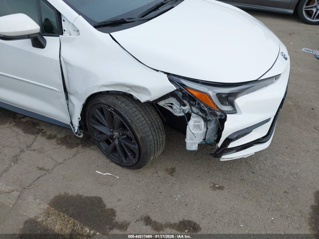 Toyota Corolla Hybrid Se 2024 JTDBCMFE0R3054744 Image 17