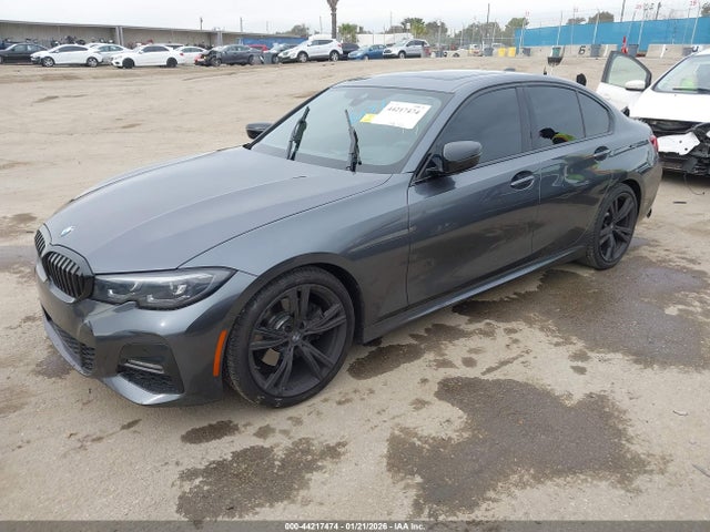 3MW5R1J04N8C35611 BMW 330I
