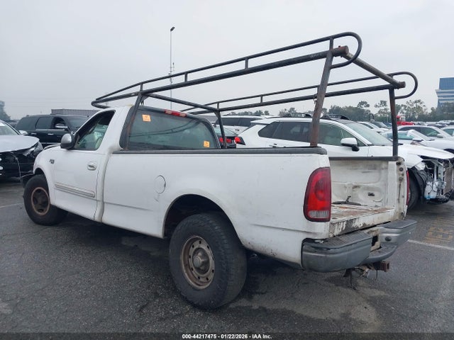 2002 FORD F-150 1FTRF17222NA25684 Photo 2