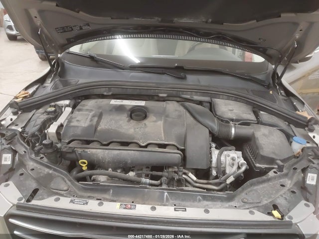 YV4902RK6G2811028 Volvo Xc60 T6