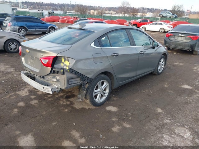 1G1BE5SMXJ7203650 Chevrolet Cruze Lt Auto