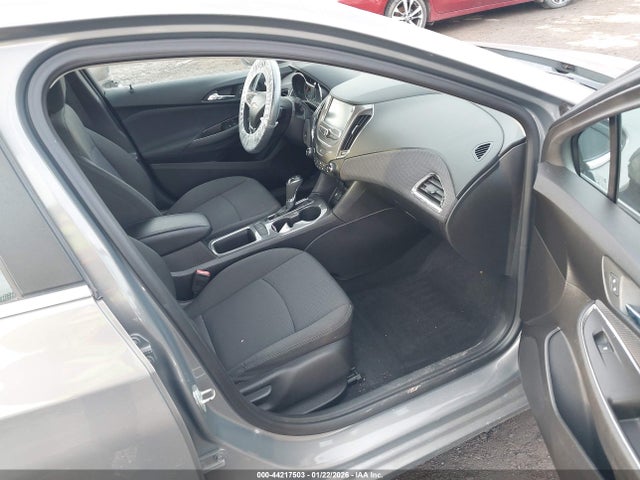 1G1BE5SMXJ7203650 Chevrolet Cruze Lt Auto