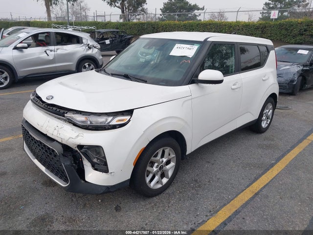 KIA SOUL S 2020 KNDJ23AU0L7701859 Image 2