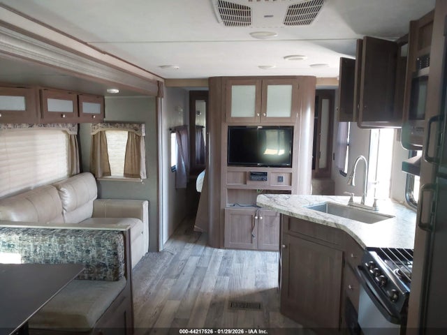 4YDT27D27J7250336 Keystone Rv M-27 Dbs Hideout