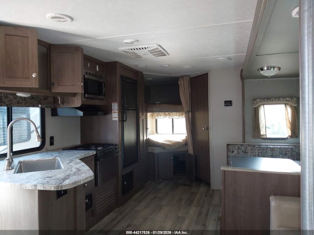 4YDT27D27J7250336 Keystone Rv M-27 Dbs Hideout