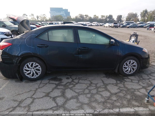 5YFBURHE4JP797197 Toyota COROLLA LE