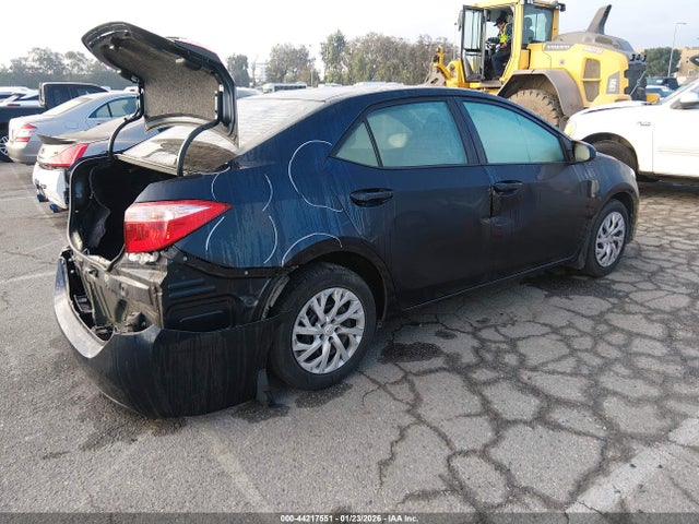 5YFBURHE4JP797197 Toyota COROLLA LE