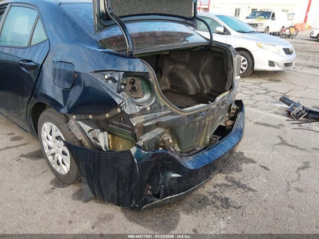 5YFBURHE4JP797197 Toyota COROLLA LE