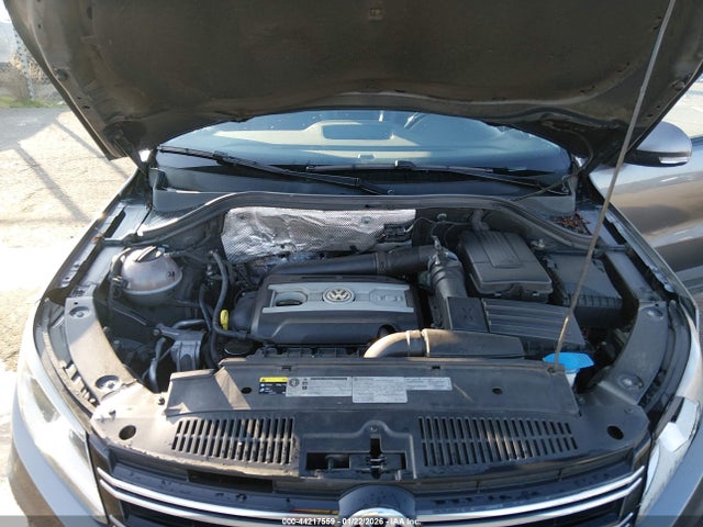 WVGAV7AX5HK033906 Volkswagen Tiguan 2.0t/2.0t S