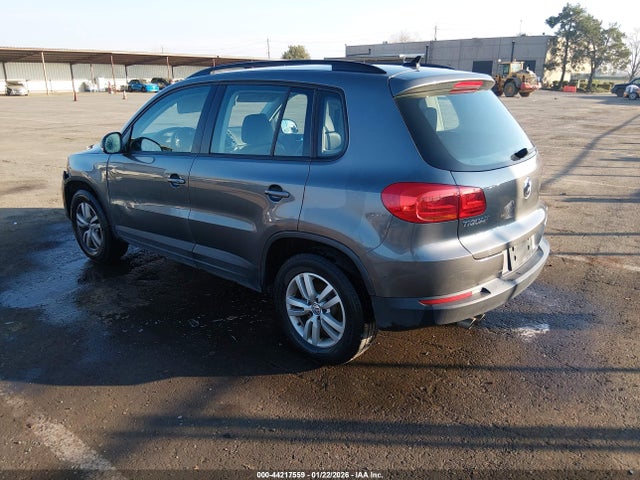 WVGAV7AX5HK033906 Volkswagen Tiguan 2.0t/2.0t S