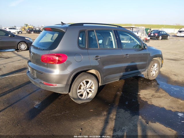 WVGAV7AX5HK033906 Volkswagen Tiguan 2.0t/2.0t S