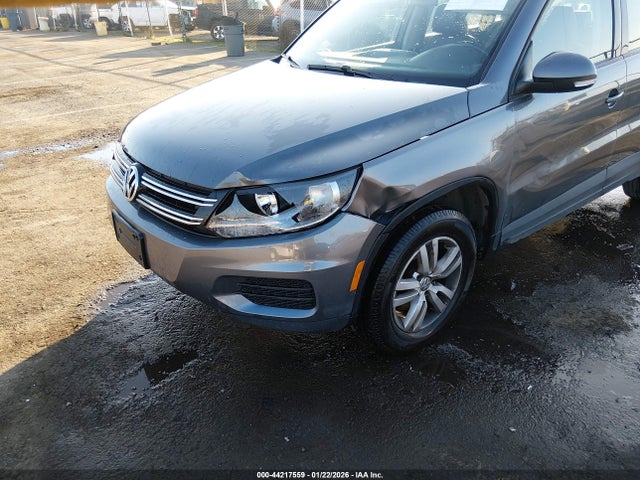 WVGAV7AX5HK033906 Volkswagen Tiguan 2.0t/2.0t S