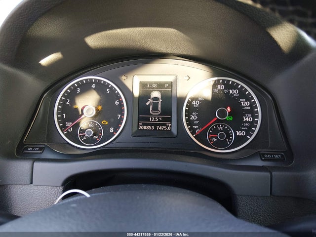 WVGAV7AX5HK033906 Volkswagen Tiguan 2.0t/2.0t S