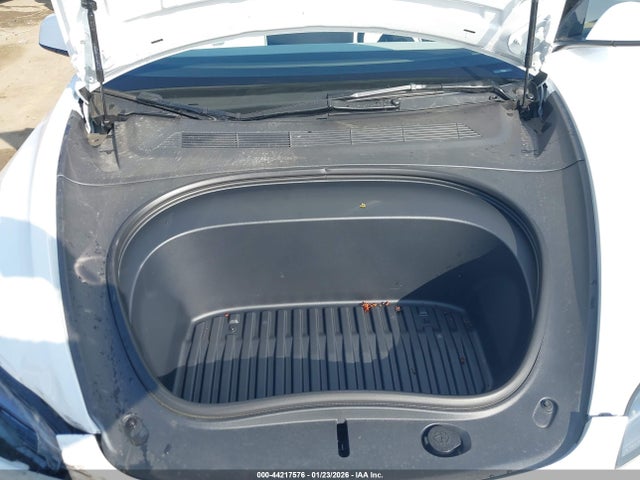 44217576 :رقم المزاد ، 5YJ3E1EA3SF078153 vin ، 2025 Tesla Model 3 Long Range Rear-wheel Drive/standard Rear-wheel Drive مزاد بيع