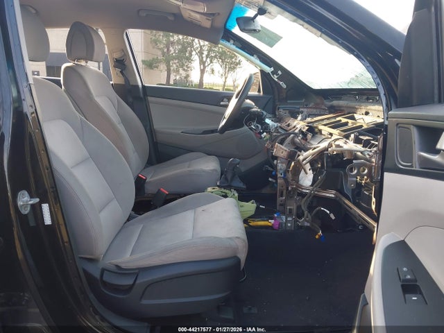 Hyundai TUCSON SEL 2018 KM8J3CA43JU696938 Image 5
