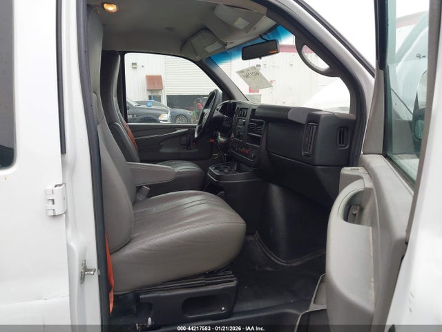 1GCWGFCA3E1914175 Chevrolet Express 2500 Work Van