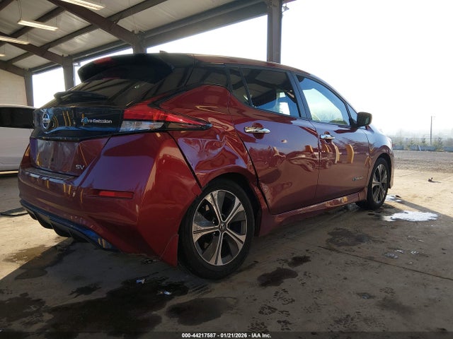 1N4AZ1CP7JC304778 Nissan LEAF SV