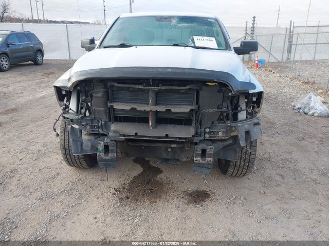 44217588 :رقم المزاد ، 1C6RR7TT9GS380070 vin ، 2016 Ram 1500 Big Horn مزاد بيع
