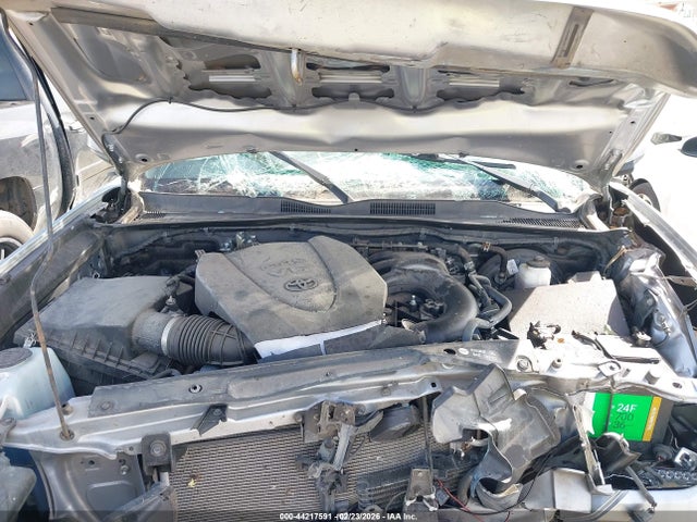 3TMCZ5AN9JM152853 Toyota Tacoma Trd Sport