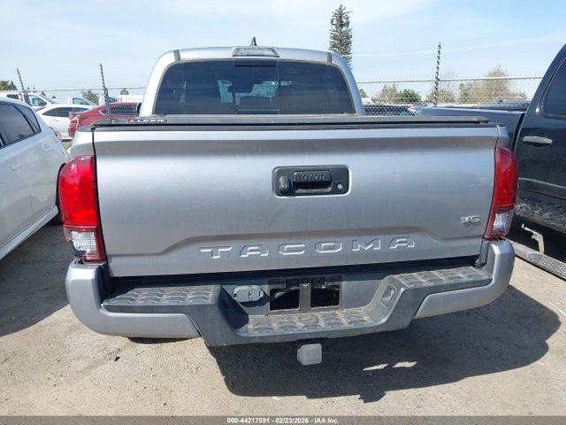 3TMCZ5AN9JM152853 Toyota Tacoma Trd Sport