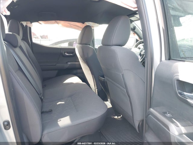 3TMCZ5AN9JM152853 Toyota Tacoma Trd Sport