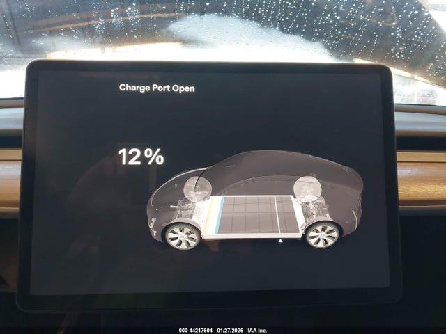Продажа на аукционе авто 2023 Tesla Model Y Awd/long Range Dual Motor All-wheel Drive, vin: 7SAYGAEE4PF770208, номер лота: 44217604
