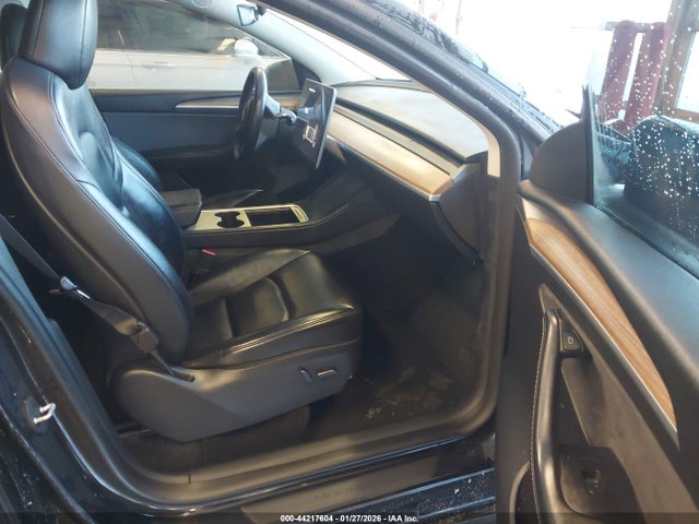 Продажа на аукционе авто 2023 Tesla Model Y Awd/long Range Dual Motor All-wheel Drive, vin: 7SAYGAEE4PF770208, номер лота: 44217604