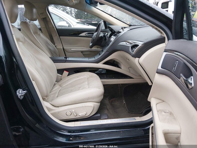 3LN6L2JK3ER813848 Lincoln MKZ