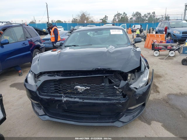 Ford Mustang V6 2017 1FA6P8AM3H5333853 Image 12