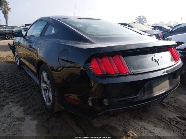 Ford Mustang V6 2017 1FA6P8AM3H5333853 Image 3