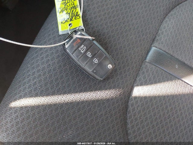 5XXGT4L31JG224719 KIA Optima S