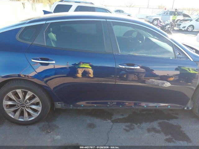 5XXGT4L31JG224719 KIA Optima S
