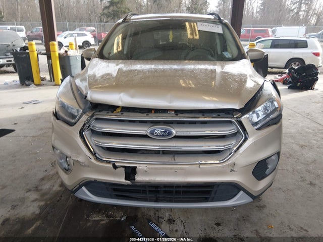 1FMCU9GDXJUA78273 Ford ESCAPE SE