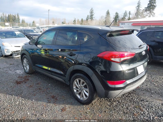 44217653 :رقم المزاد ، KM8J3CA41GU101299 vin ، 2016 Hyundai Tucson Se مزاد بيع