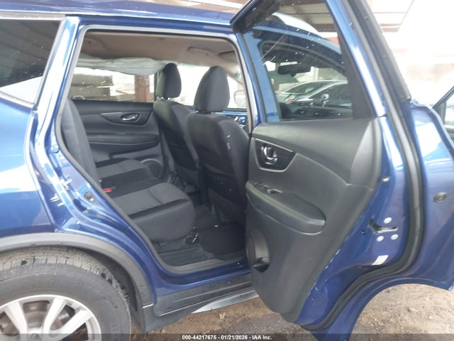 KNMAT2MT2JP507597 Nissan ROGUE SV