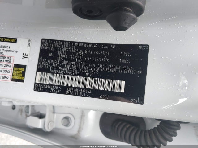 Toyota Corolla Cross Xle 2023 7MUDAAAG7PV069183 Image 9