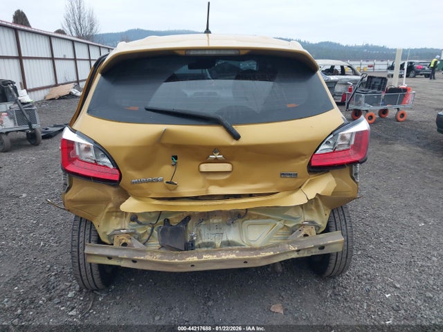 ML32AUHJ5MH008454 Mitsubishi Mirage Carbonite Edition/es/le