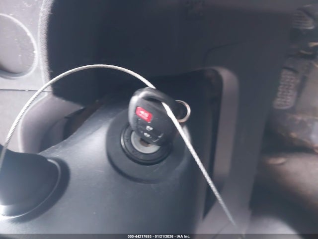 2013 TOYOTA PRIUS C JTDKDTB35D1539302 Photo 10