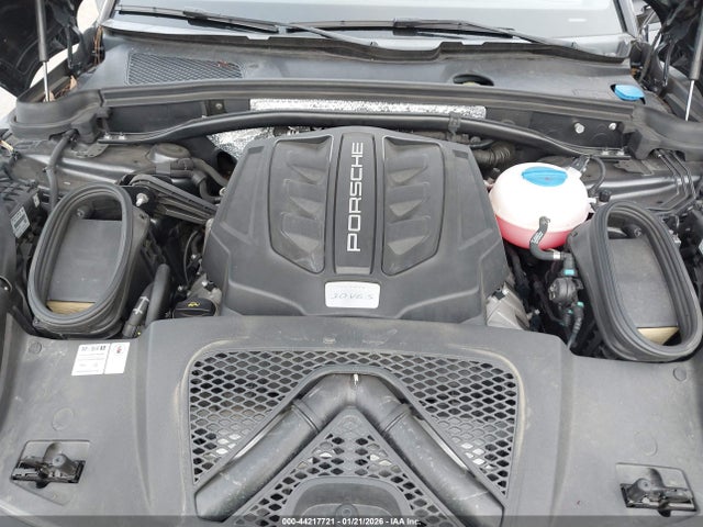 2018 PORSCHE MACAN WP1AB2A58JLB37044 Photo 9