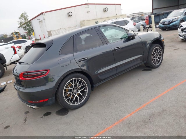2018 PORSCHE MACAN WP1AB2A58JLB37044 Photo 3