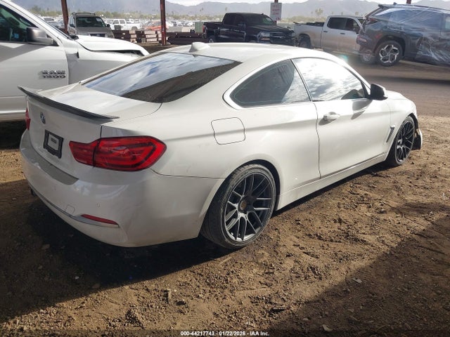 2018 BMW 430I WBA4W3C51JAB87298 Photo 3