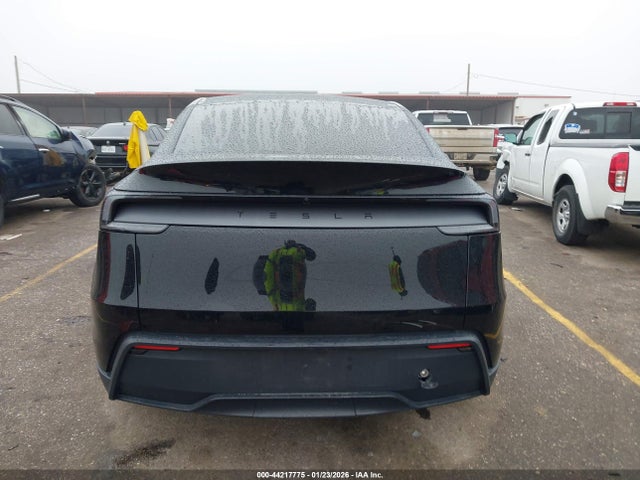 2026 Tesla Model Y მანქანა იყიდება აუქციონზე, vin: 7SAYGDED3TA587768, აუქციონის ნომერი: 44217775
