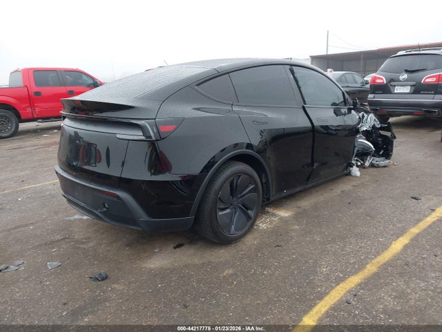 2026 Tesla Model Y მანქანა იყიდება აუქციონზე, vin: 7SAYGDED3TA587768, აუქციონის ნომერი: 44217775