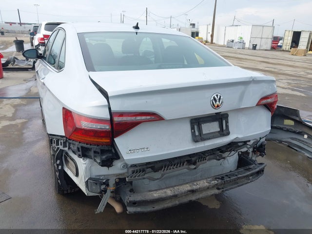 3VWC57BU3KM131461 Volkswagen Jetta 1.4t R-line/1.4t S/1.4t Se