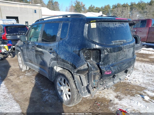 Jeep Renegade Latitude 2015 ZACCJBBT3FPB37904 Image 3