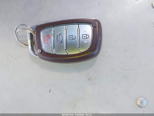 5NPD84LFXJH306810 Hyundai Elantra Value Edition