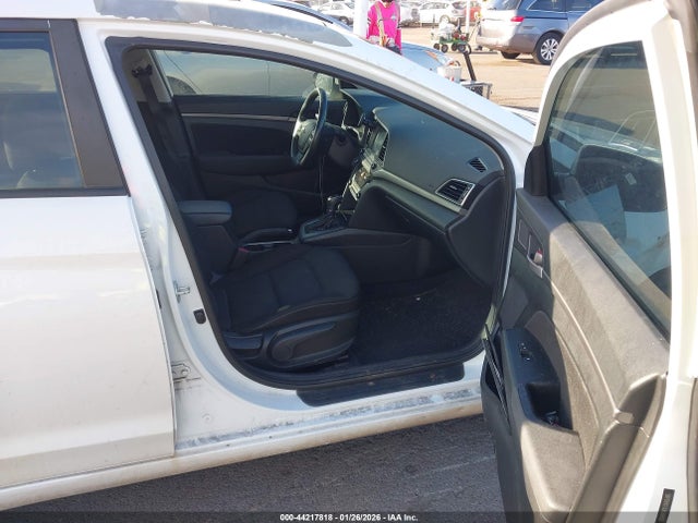5NPD84LFXJH306810 Hyundai Elantra Value Edition